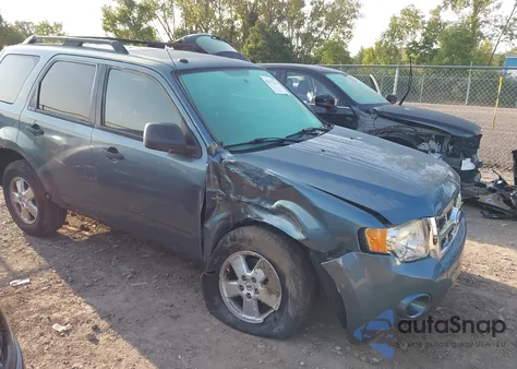 2010 Ford Escape Xlt from USA, damaged, VIN 1FMCU0DG8AKA05019